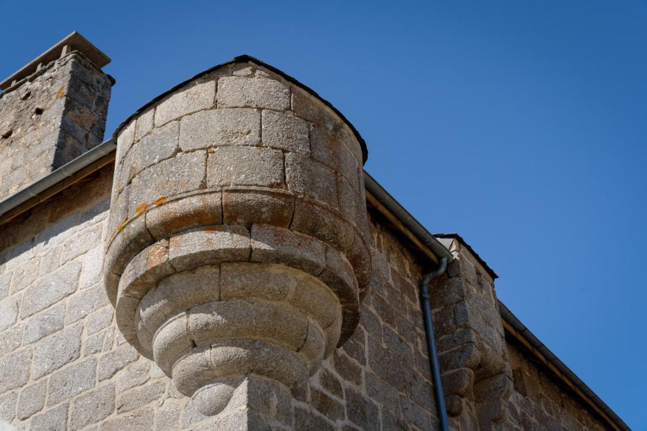 Le Petit Chateau Du Villard Le Malzieu-Forain ภายนอก รูปภาพ