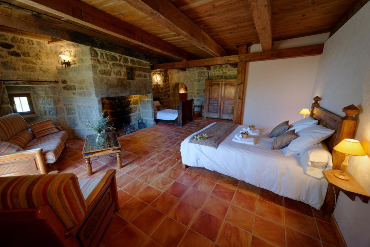 Le Petit Chateau Du Villard Le Malzieu-Forain ภายนอก รูปภาพ