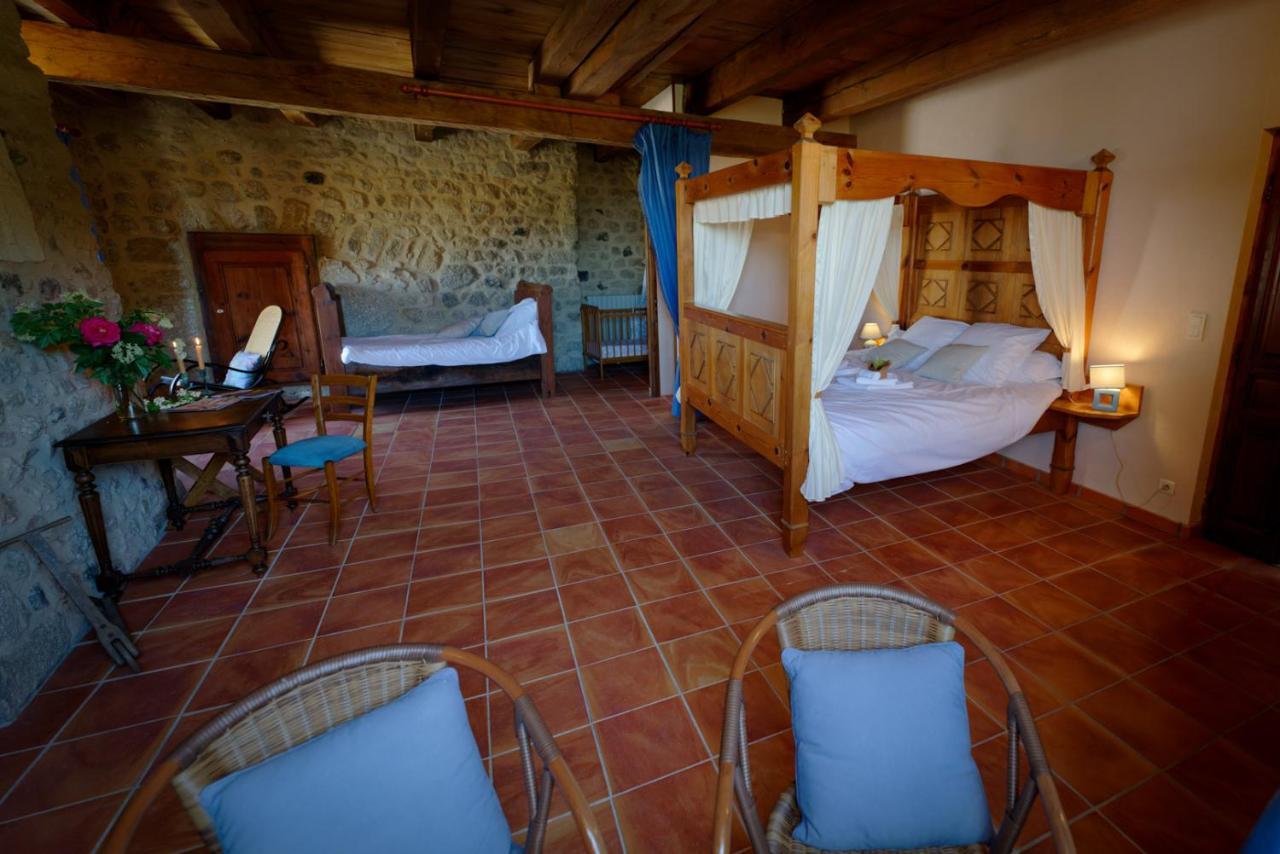 Le Petit Chateau Du Villard Le Malzieu-Forain ภายนอก รูปภาพ