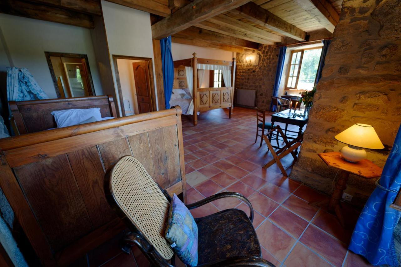 Le Petit Chateau Du Villard Le Malzieu-Forain ภายนอก รูปภาพ