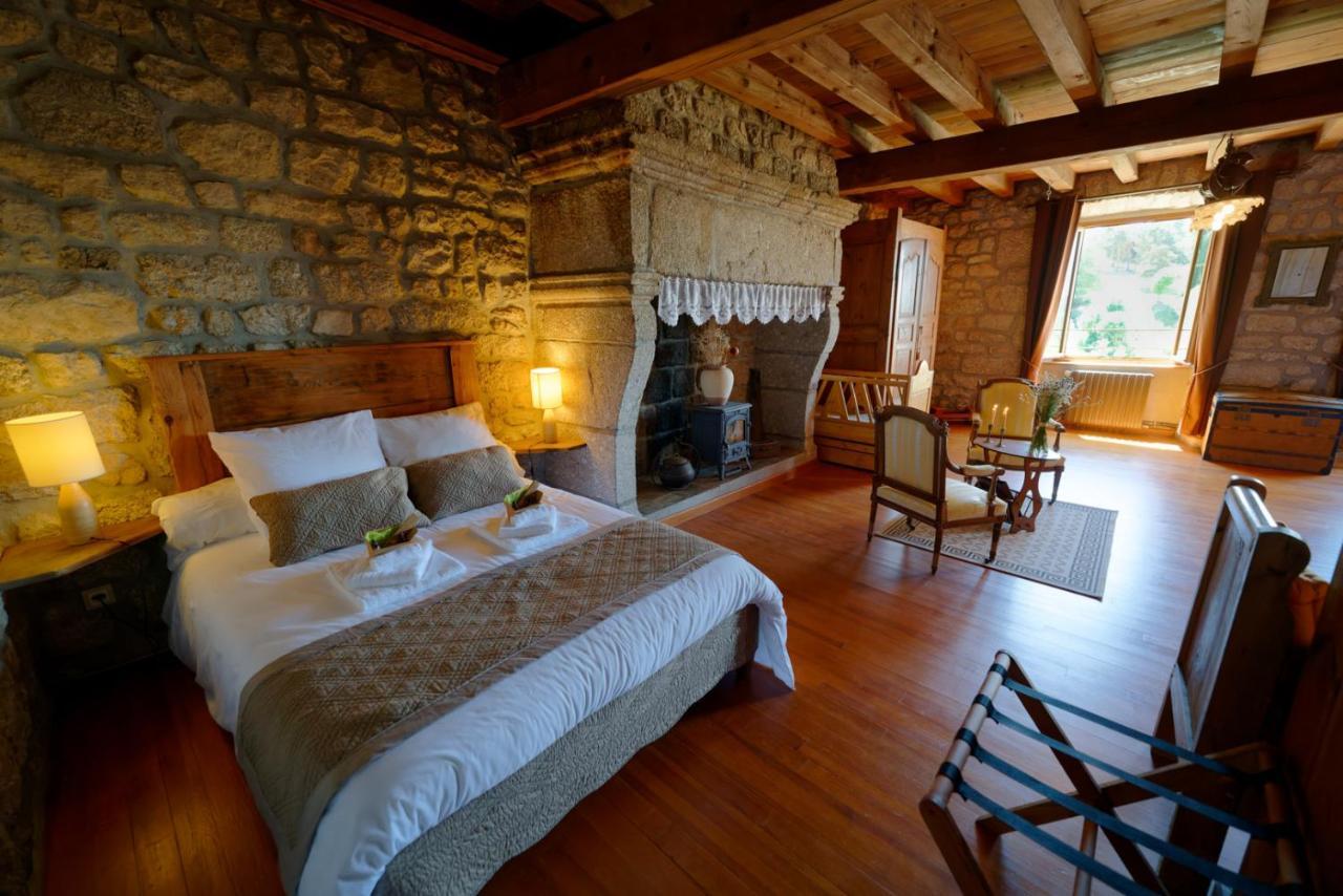 Le Petit Chateau Du Villard Le Malzieu-Forain ภายนอก รูปภาพ