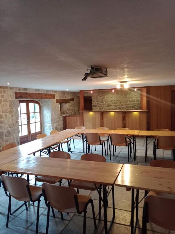 Le Petit Chateau Du Villard Le Malzieu-Forain ภายนอก รูปภาพ