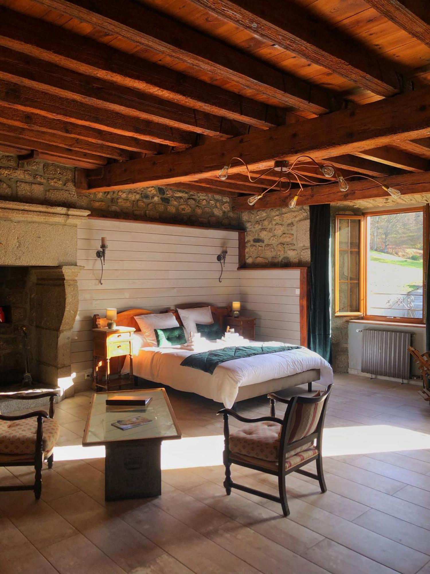 Le Petit Chateau Du Villard Le Malzieu-Forain ภายนอก รูปภาพ